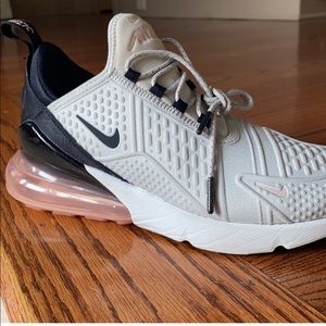 Nike AirMax women’s sneakers